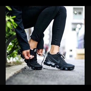 Nike Air VaporMax Flyknit 3 Triple Black